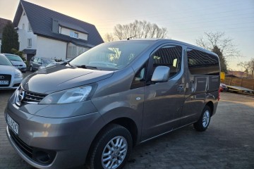 Świeżo sprowadzony/ Zarejestrowany w PL.  7 osób.